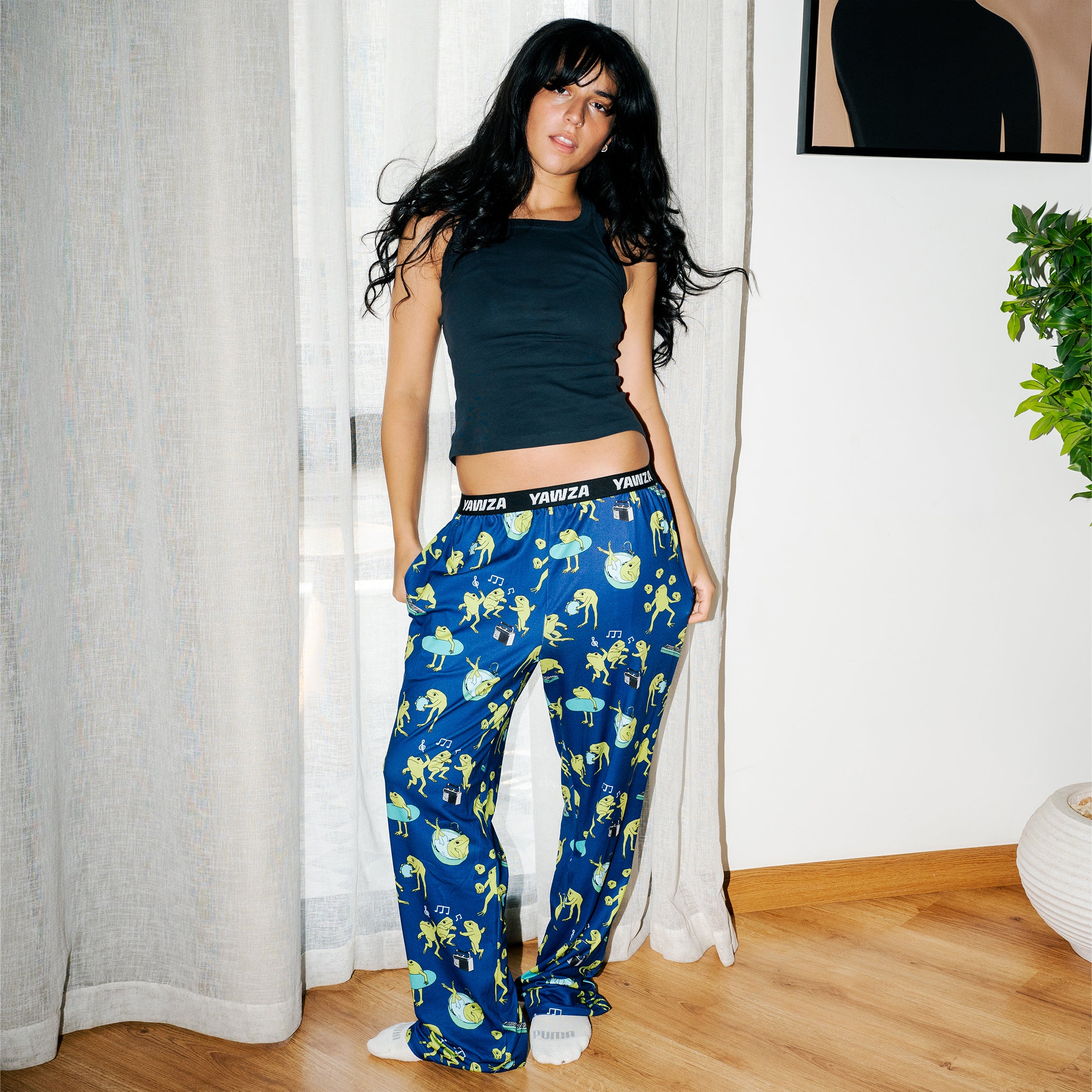 Dancing frogs PJ pants